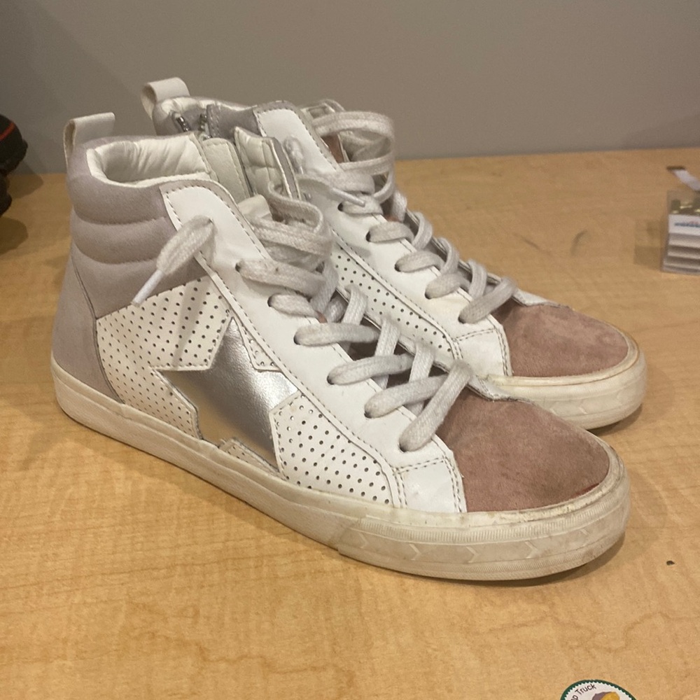 Vintage Havana high top shoes size 8